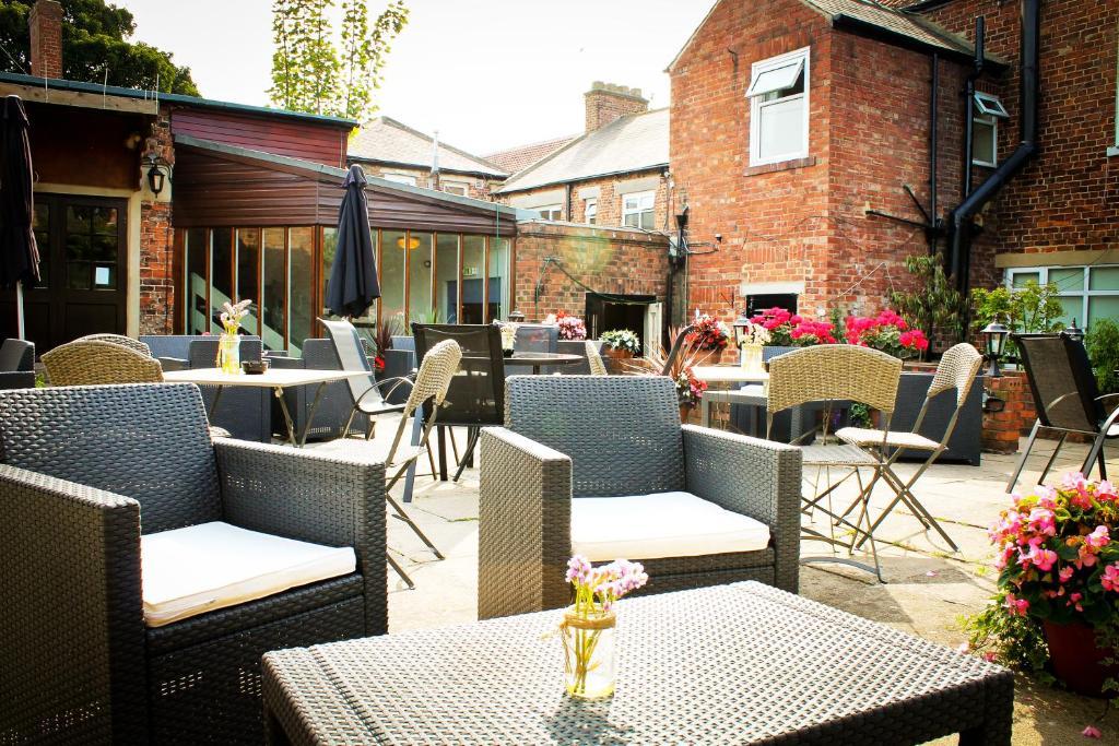 The Devonport Hotel Darlington  Exterior foto