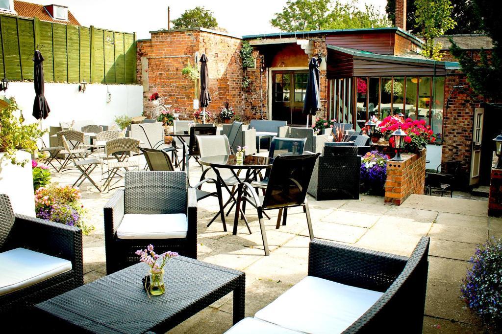 The Devonport Hotel Darlington  Exterior foto
